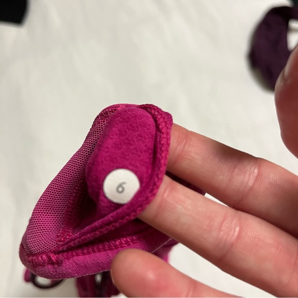 Lululemon free to be bra - Picture 3 of 4